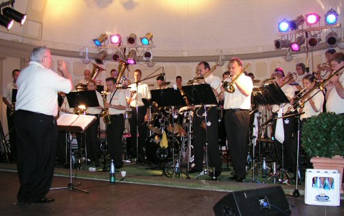 Show-Orchester in der Konzertmuschel